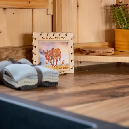Wczasowy Z Dostepem Do Mini Zoo Donkeyszot Holiday home